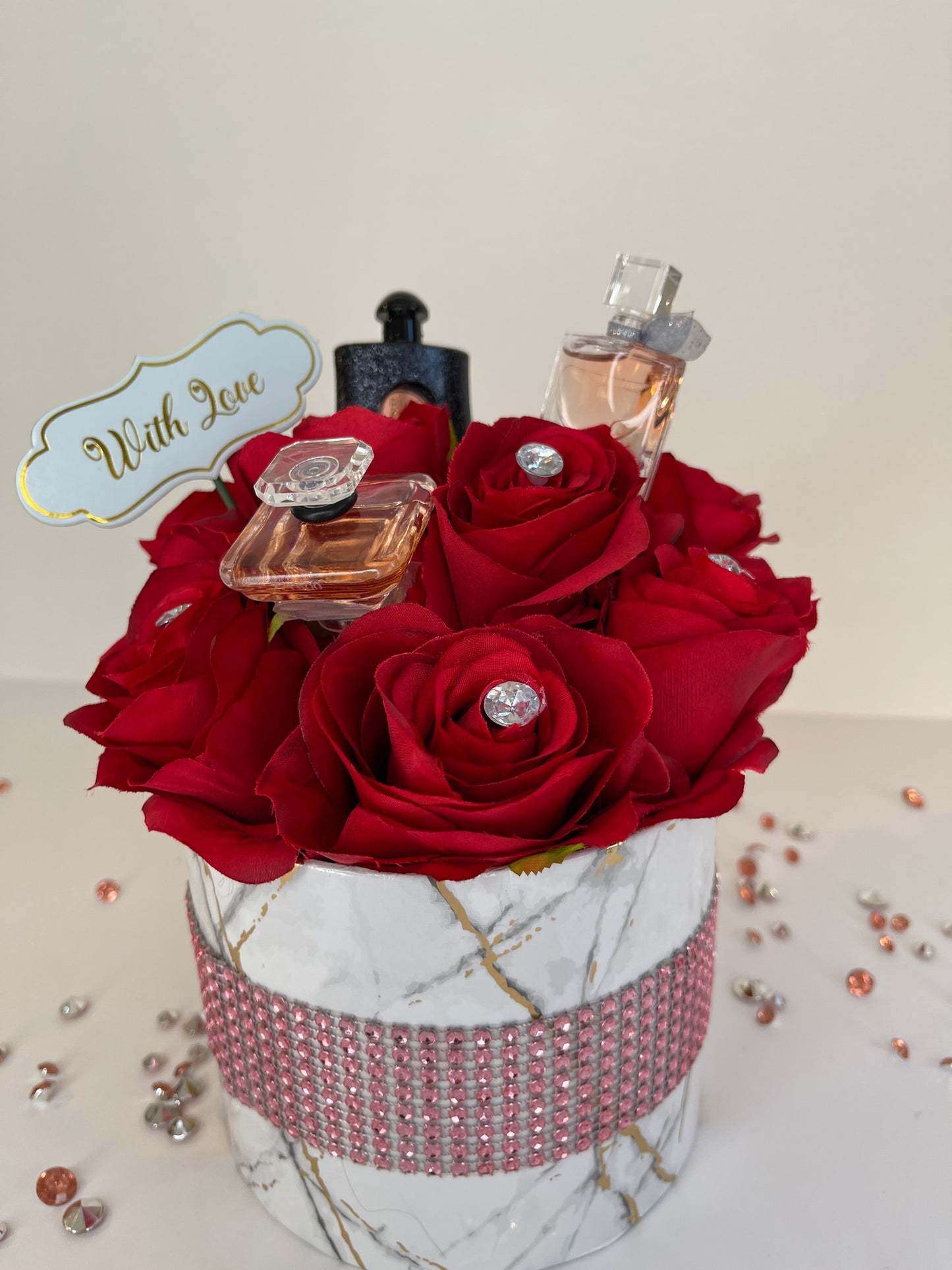 Royal Red Luxe – Luxury Perfume Bouquet